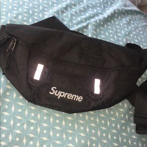 Supreme Waist Bag ss19 black